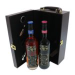Gift box with personalized wines and accessories
